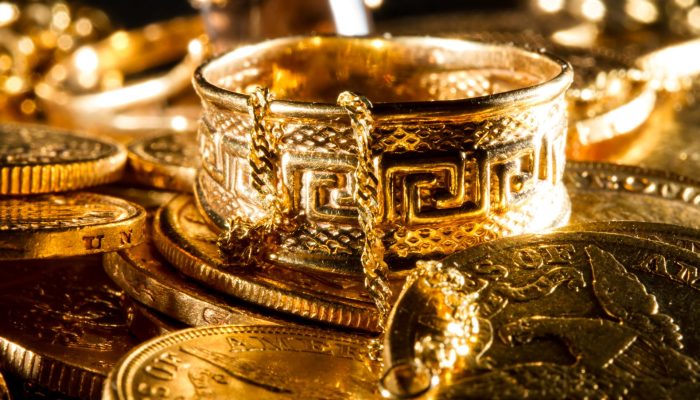 jewels-and-gold-coins jewels-and-gold-coins